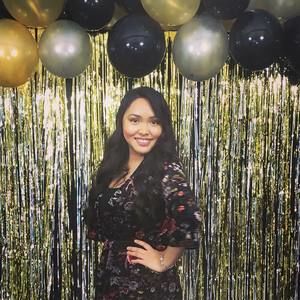 Meet your Posher, Elizabeth